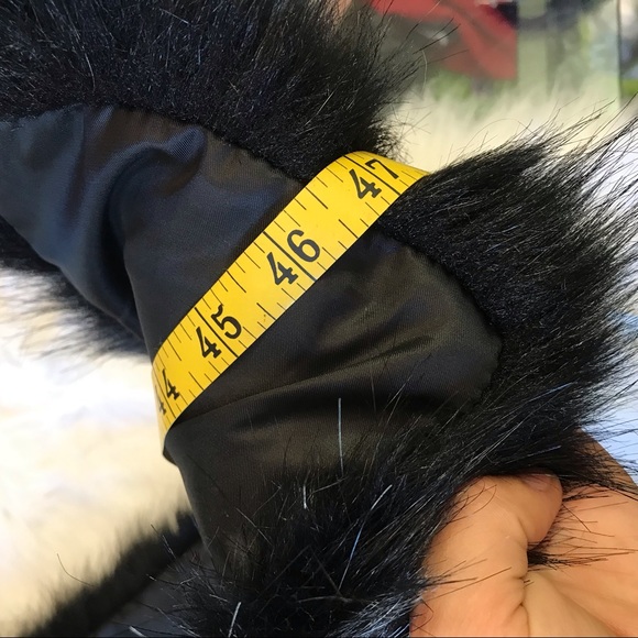 Vtg d’margeaux faux fur scarf shoulder neck wrap black fluffy winter accessory - Picture 5 of 7